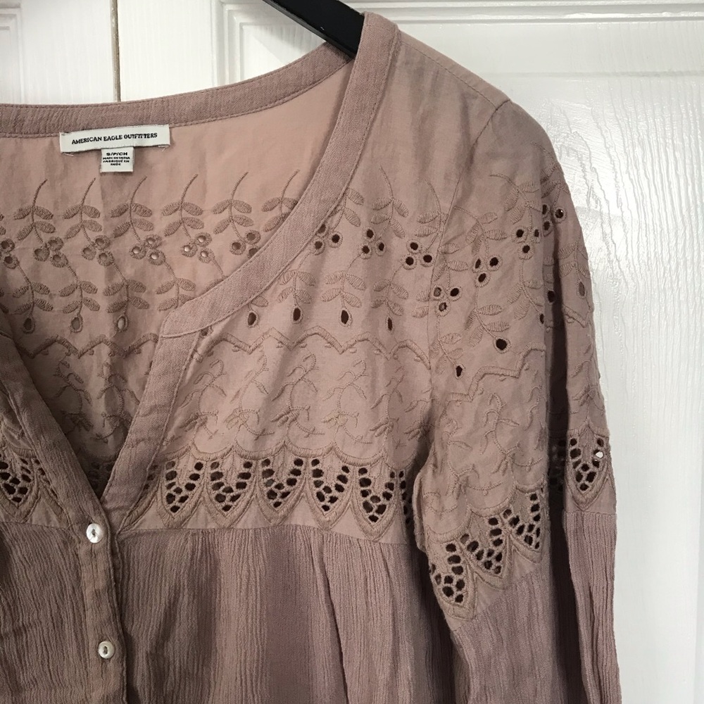 American Eagle Button Down Blouse Shirt Mauve Smal - image 3